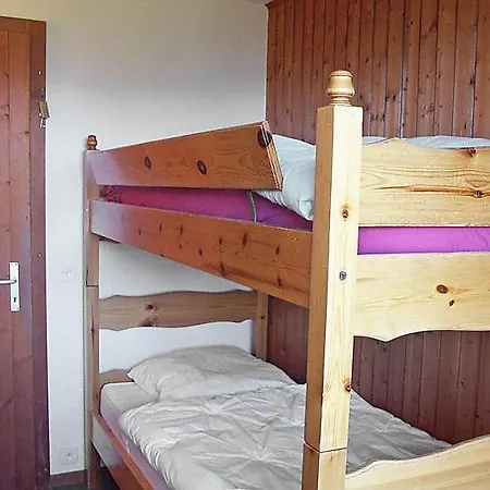 בית נופש Sleeps 12 אנזיר